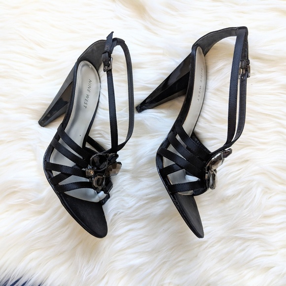 Nine West heels - Picture 4 of 5